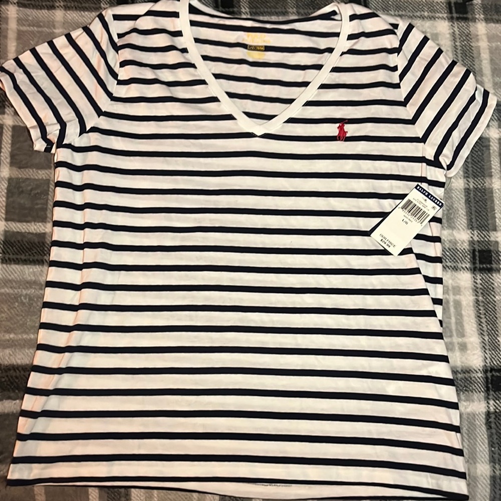 Never worn,still tagged